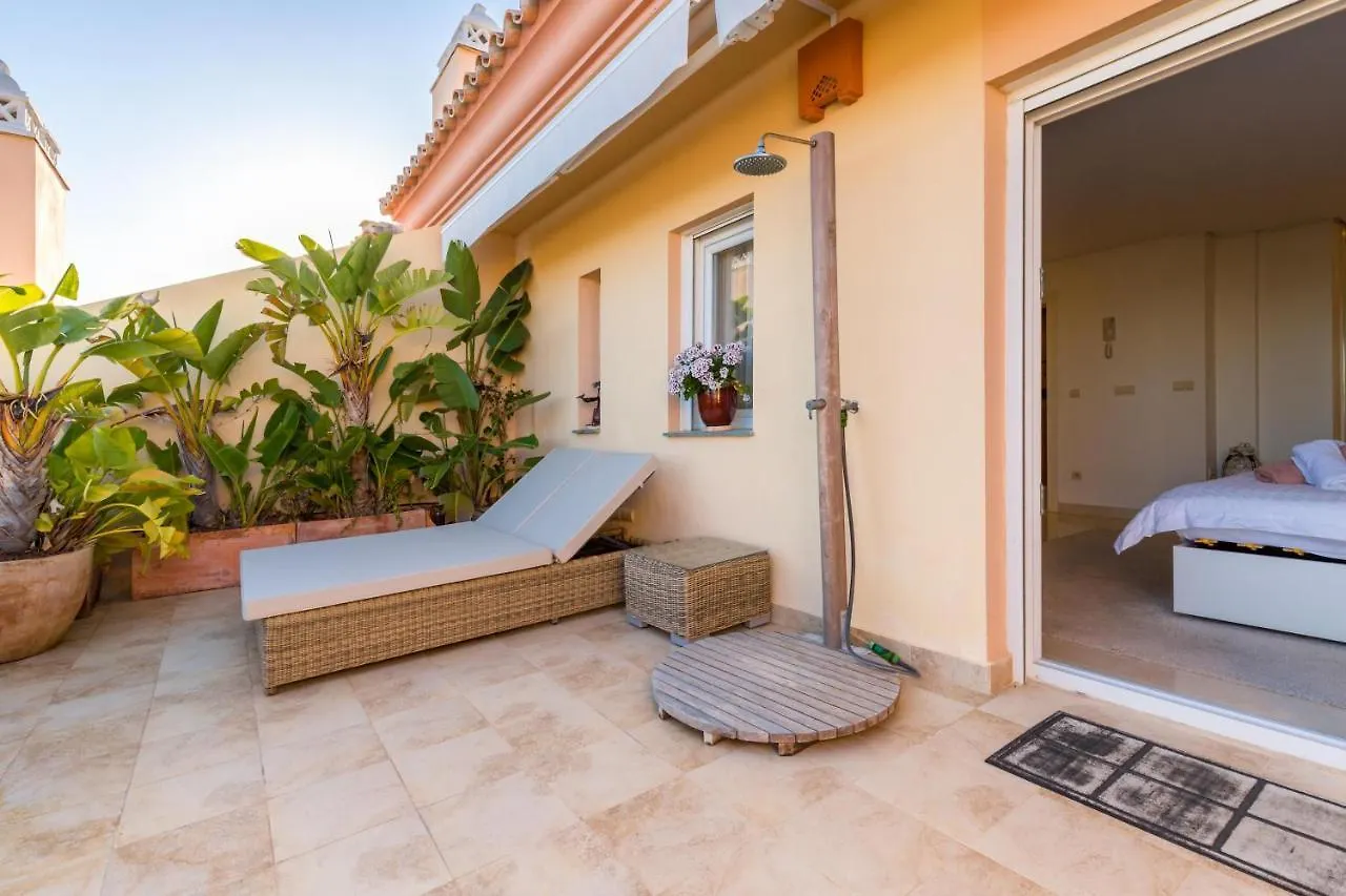 Penthouse Rental Puerto Banus 마르베야 펜션